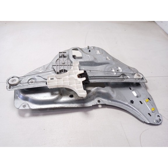 Recambio de elevalunas trasero derecho para hyundai ix35 classic 2wd referencia OEM IAM 834802Y010  