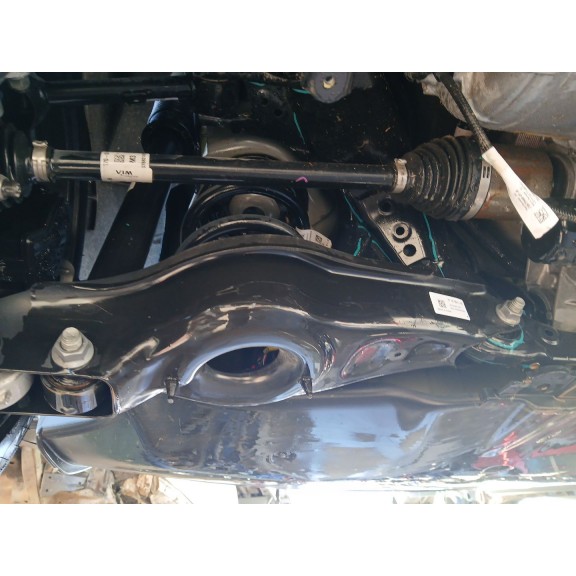 Recambio de puente trasero para tesla model 3 (5yj3) ev referencia OEM IAM   