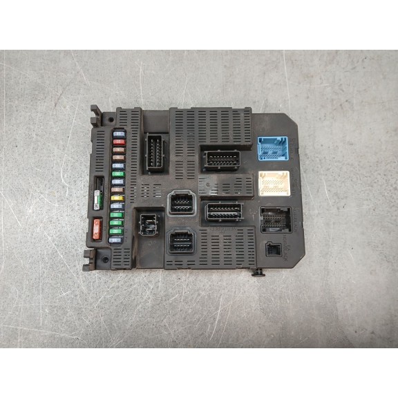 Recambio de centralita bsi para peugeot 207 cc sport referencia OEM IAM 9659285480  