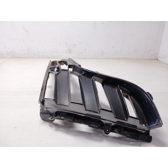 Recambio de rejilla delantera para hyundai tucson (nx4e, nx4a) 1.6 t-gdi referencia OEM IAM n792238410  