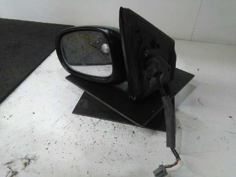 Recambio de retrovisor izquierdo para nissan almera tino (v10m) básico referencia OEM IAM  VERDE 3 CABLES