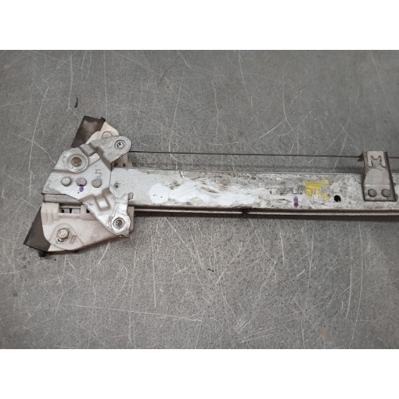 Recambio de elevalunas delantero izquierdo para honda hr-v (ru) 1.5 (ru1) referencia OEM IAM T7WFLM  