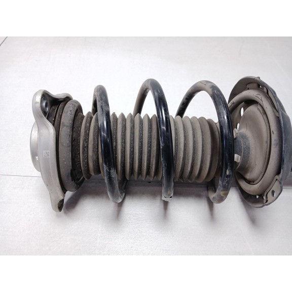 Recambio de amortiguador delantero izquierdo para mercedes-benz gla (h247) gla 200 d (247.712) referencia OEM IAM A2473206701  