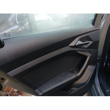 GUARNECIDO PUERTA TRASERA IZQUIERDA 