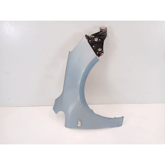 Recambio de aleta delantera derecha para opel astra j (p10) 2.0 cdti (68) referencia OEM IAM 13390003  