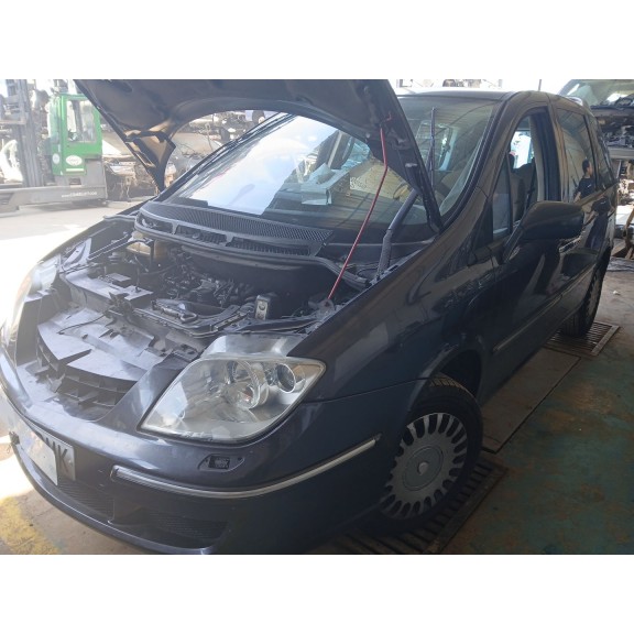 lancia phedra (179_) del año 2005