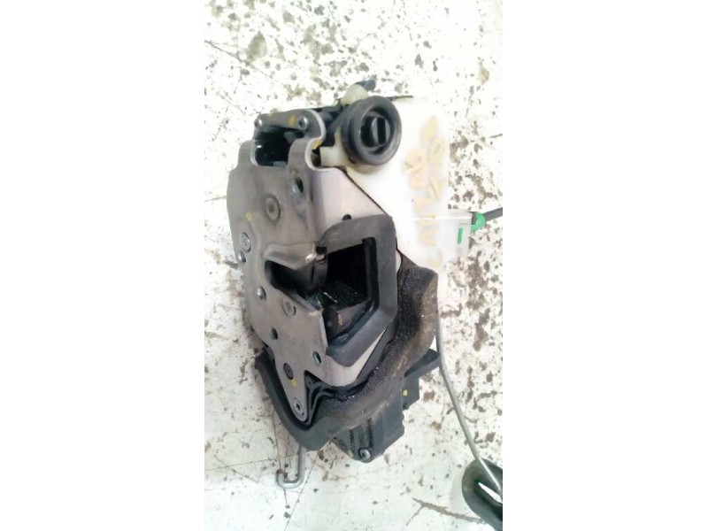 Recambio de cerradura puerta trasera derecha para opel astra j lim. cosmo referencia OEM IAM   