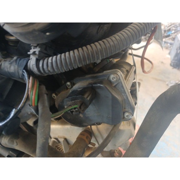 Recambio de valvula egr para renault scenic iii bose edition referencia OEM IAM 147100789R  