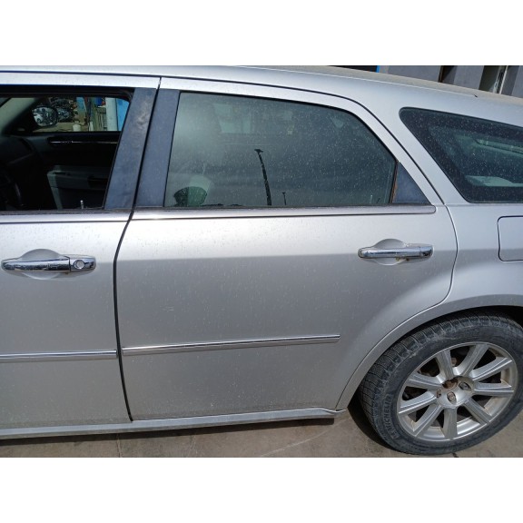 Recambio de puerta trasera izquierda para chrysler 300c (lx, le) 3.0 crd referencia OEM IAM   