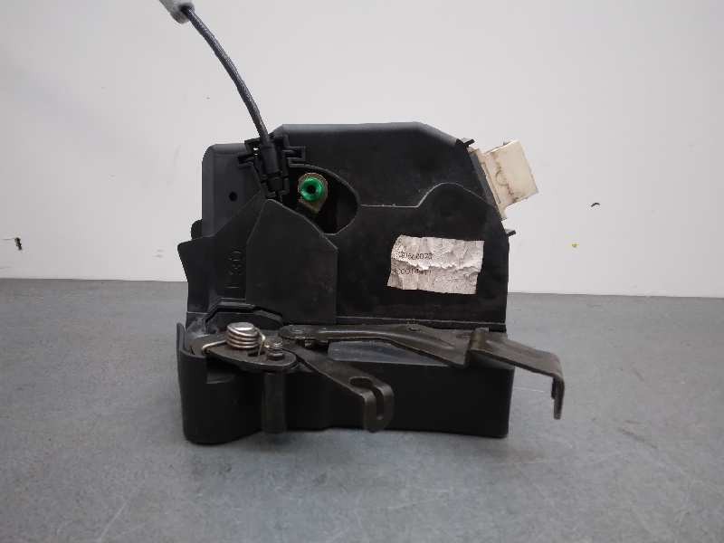 Recambio de cerradura puerta trasera derecha para land rover range rover (lm) td6 hse referencia OEM IAM CWC500080 7 PINES 