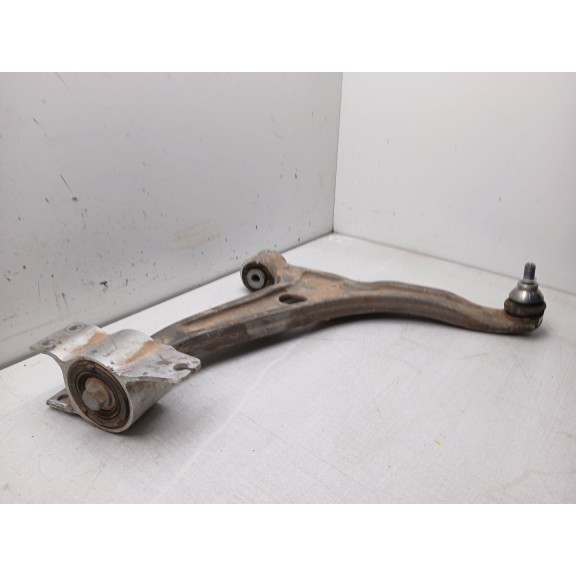 Recambio de brazo suspension inferior delantero derecho para mercedes-benz gla (h247) gla 200 d (247.712) referencia OEM IAM A24