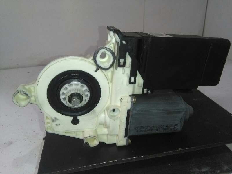 Recambio de motor elevalunas delantero derecho para seat leon (1m1) stella referencia OEM IAM   
