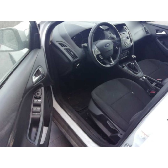 ford focus lim. del año 2015