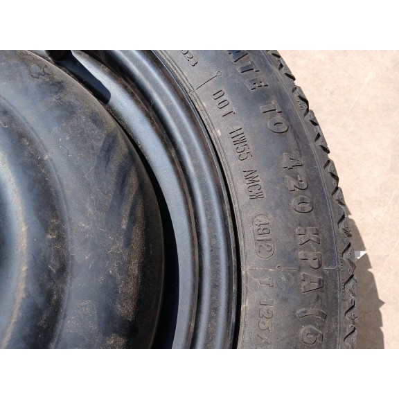 Recambio de neumatico repuesto para ford b-max titanium referencia OEM IAM 125-80-15 95M X1 2012