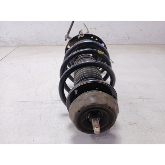 Recambio de amortiguador delantero derecho para kia stonic (yb) 1.0 t-gdi eco-dynamics+ referencia OEM IAM   