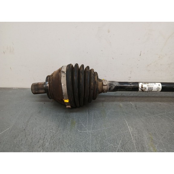 Recambio de transmision delantera derecha para seat leon (kl1) xcellence referencia OEM IAM 5Q0407272  0200141279