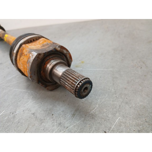 Recambio de transmision delantera derecha para kia stonic (yb) 1.2 cvvt referencia OEM IAM 49501H8060  