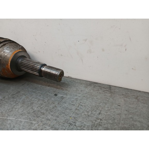 Recambio de transmision delantera izquierda para mg mg zs suv 1.5 vti referencia OEM IAM 99220001  