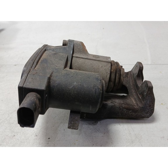 Recambio de pinza freno trasera derecha para hyundai i40 comfort referencia OEM IAM   