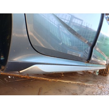 FALDON LATERAL derecho 