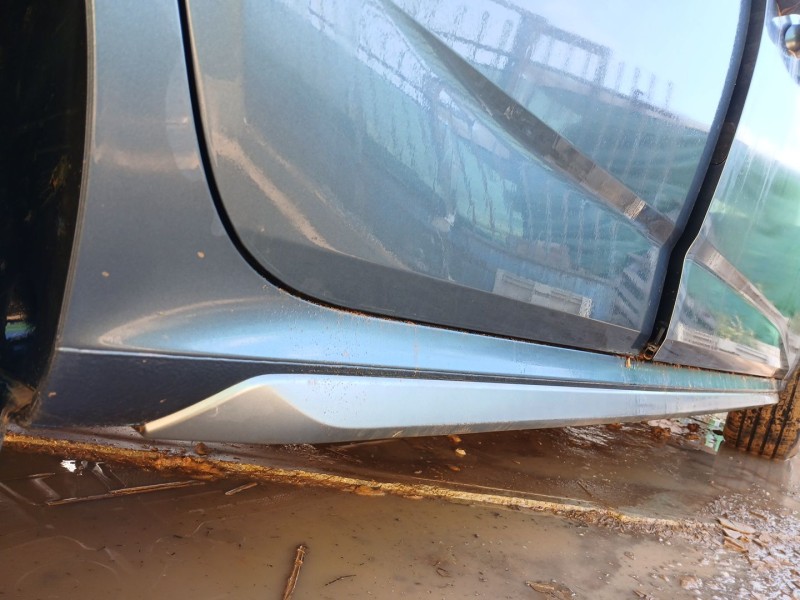 Recambio de faldon lateral para skoda kamiq (nw4) 1.0 tsi referencia OEM IAM derecho  