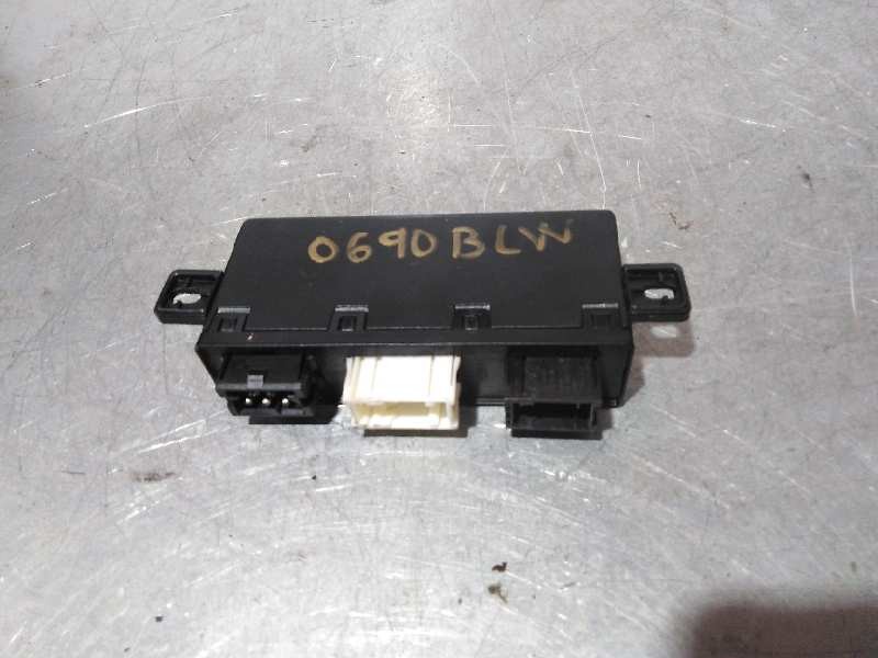 Recambio de modulo electronico para bmw serie 5 berlina (e39) 525d referencia OEM IAM 61356904255  