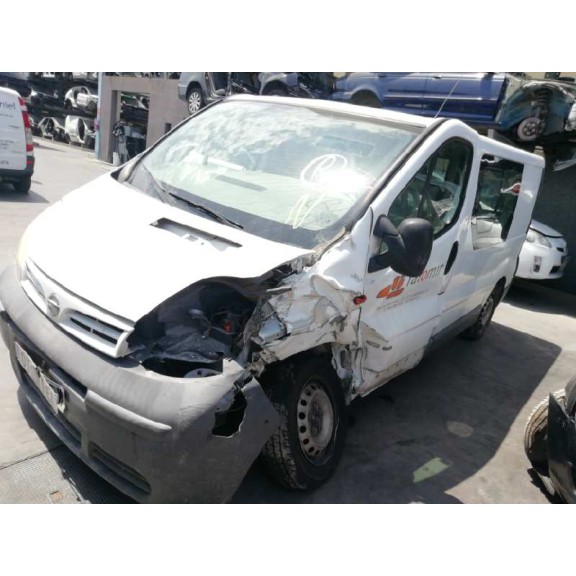 nissan primastar (x83) del año 2004