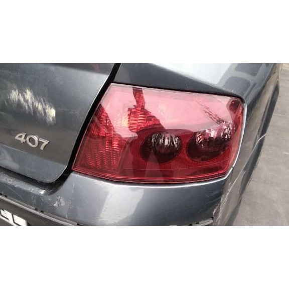 peugeot 407 del año 2004