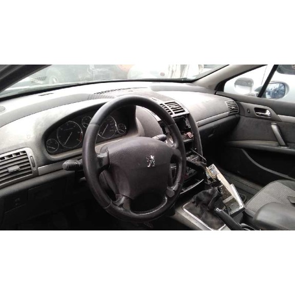 peugeot 407 del año 2004