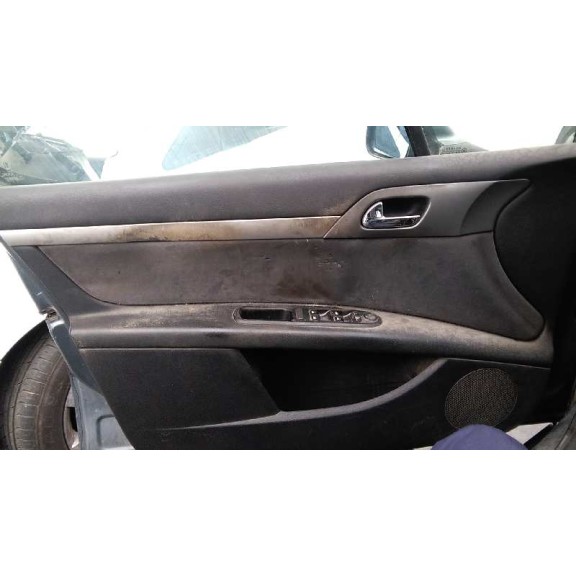 peugeot 407 del año 2004