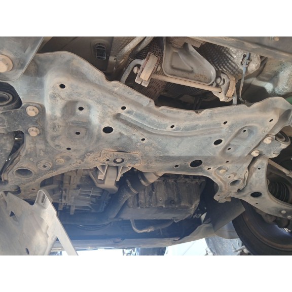 Recambio de puente delantero para ford kuga i 2.0 tdci referencia OEM IAM   