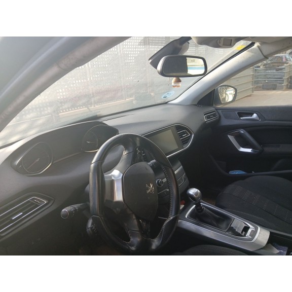 peugeot 308 ii (lb_, lp_, lw_, lh_, l3_) del año 2015