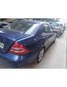mercedes-benz clase c (w203) del año 2004 2