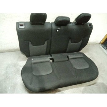 Recambio de juego asientos completo para jeep renegade sport 4x2 referencia OEM IAM   
