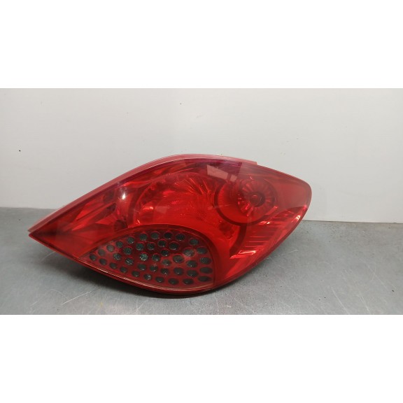 Recambio de piloto trasero derecho para peugeot 207/207+ (wa_, wc_) 1.4 referencia OEM IAM 9649986580  