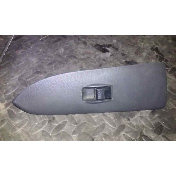 MANDO ELEVALUNAS DELANTERO DERECHO 