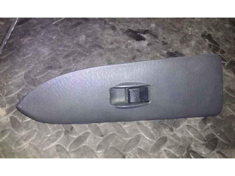 Recambio de mando elevalunas delantero derecho para mazda 626 berlina (gf) 2.0 exclusive (100kw) referencia OEM IAM   