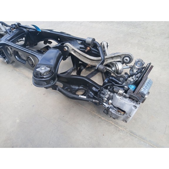 Recambio de puente trasero para mercedes-benz clase c w205 c200 bluetec referencia OEM IAM 2053508009  