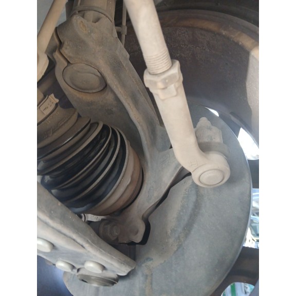 Recambio de mangueta delantera derecha para ford kuga i 2.0 tdci referencia OEM IAM   