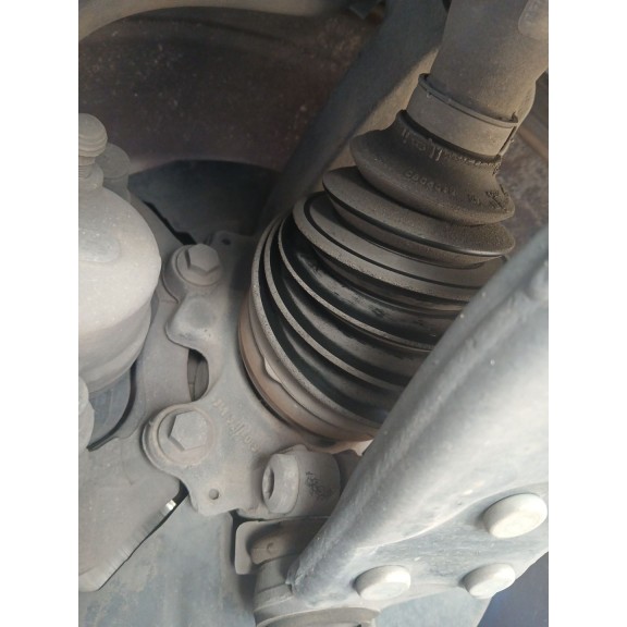 Recambio de mangueta delantera derecha para ford kuga i 2.0 tdci referencia OEM IAM   