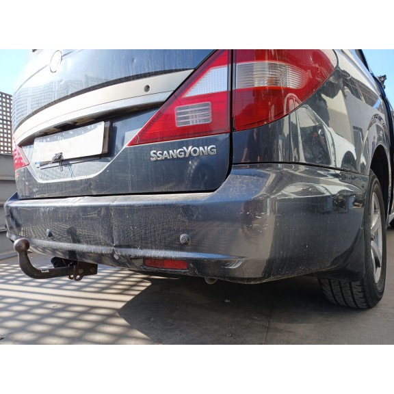 Recambio de paragolpes trasero para ssangyong rodius i 2.7 xdi referencia OEM IAM   