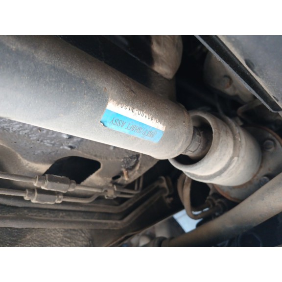 Recambio de transmision central delantera para ssangyong rodius i 2.7 xdi referencia OEM IAM 3310021201  