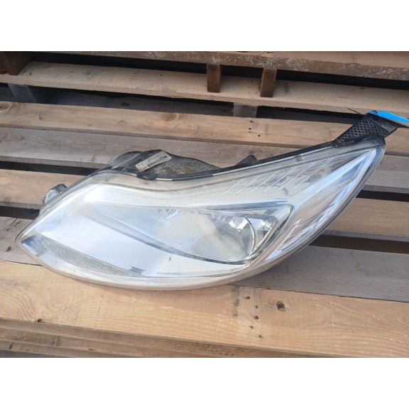 Recambio de faro izquierdo para ford focus iii 1.6 tdci referencia OEM IAM BM5113W030AL  