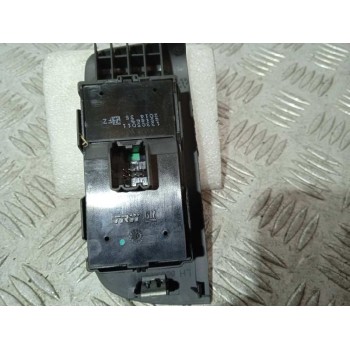 Recambio de mando elevalunas delantero izquierdo para opel zafira tourer excellence referencia OEM IAM 13305011  4 TECLAS