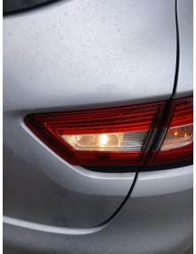 Recambio de piloto trasero derecho interior para renault clio iv (bh_) 1.2 16v referencia OEM IAM   