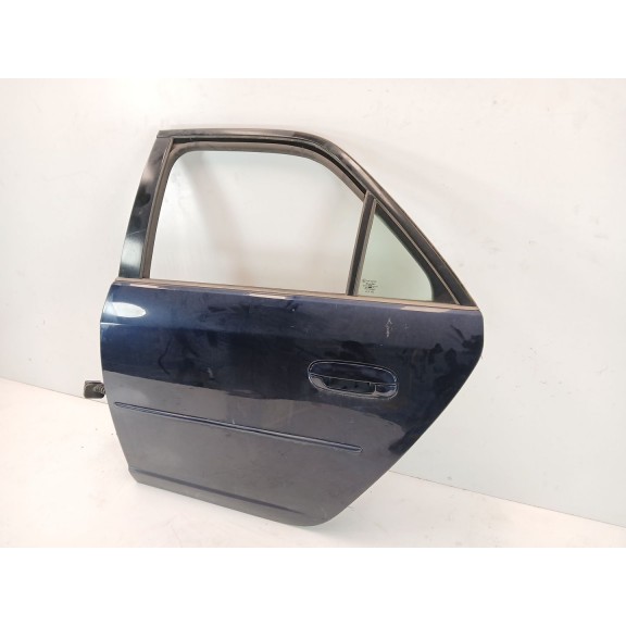 Recambio de puerta trasera izquierda para cadillac cts 3.2 elegance referencia OEM IAM   