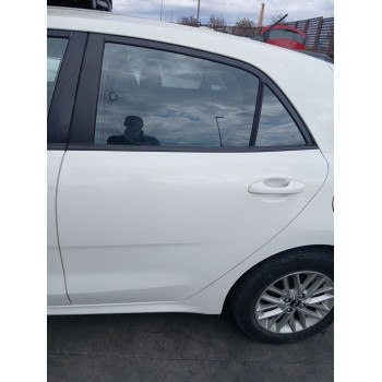 PUERTA TRASERA IZQUIERDA 