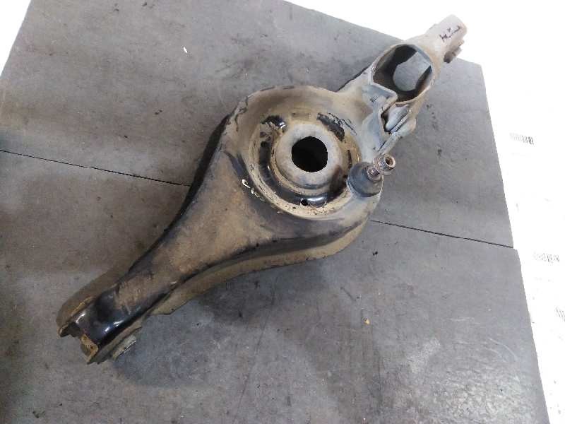 Recambio de brazo suspension inferior trasero derecho para peugeot 4007 premium referencia OEM IAM   