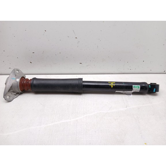 Recambio de amortiguador trasero izquierdo para omoda 5 referencia OEM IAM 240706  