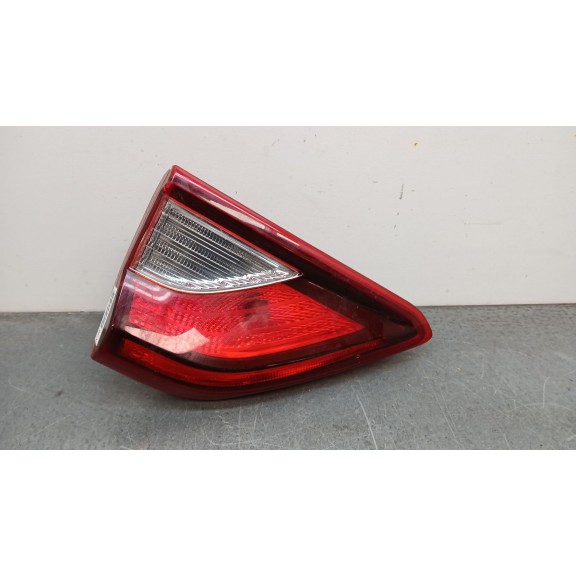 Recambio de piloto trasero izquierdo interior para kia stonic (yb) 1.2 cvvt referencia OEM IAM 92403H8400  